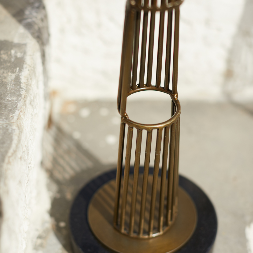 Qutab Minar Sculpture - Medium