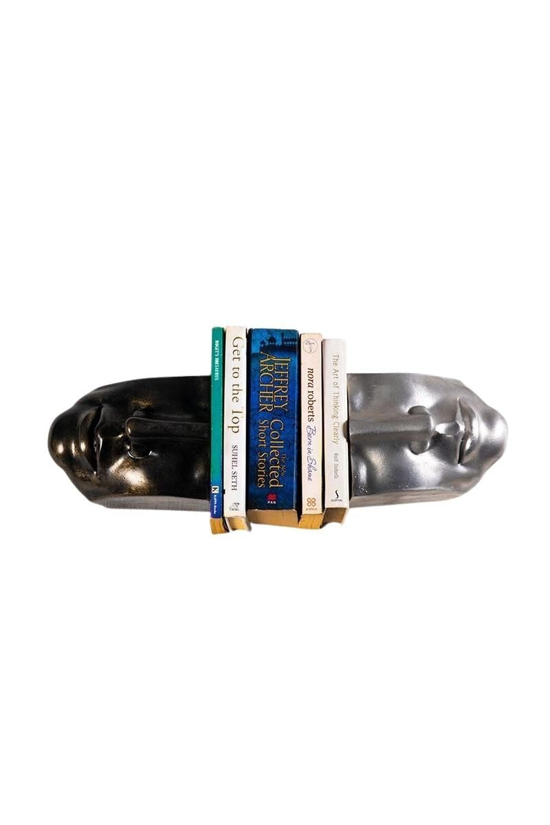 Vendetta Sculpture / Bookend Set Of 2
