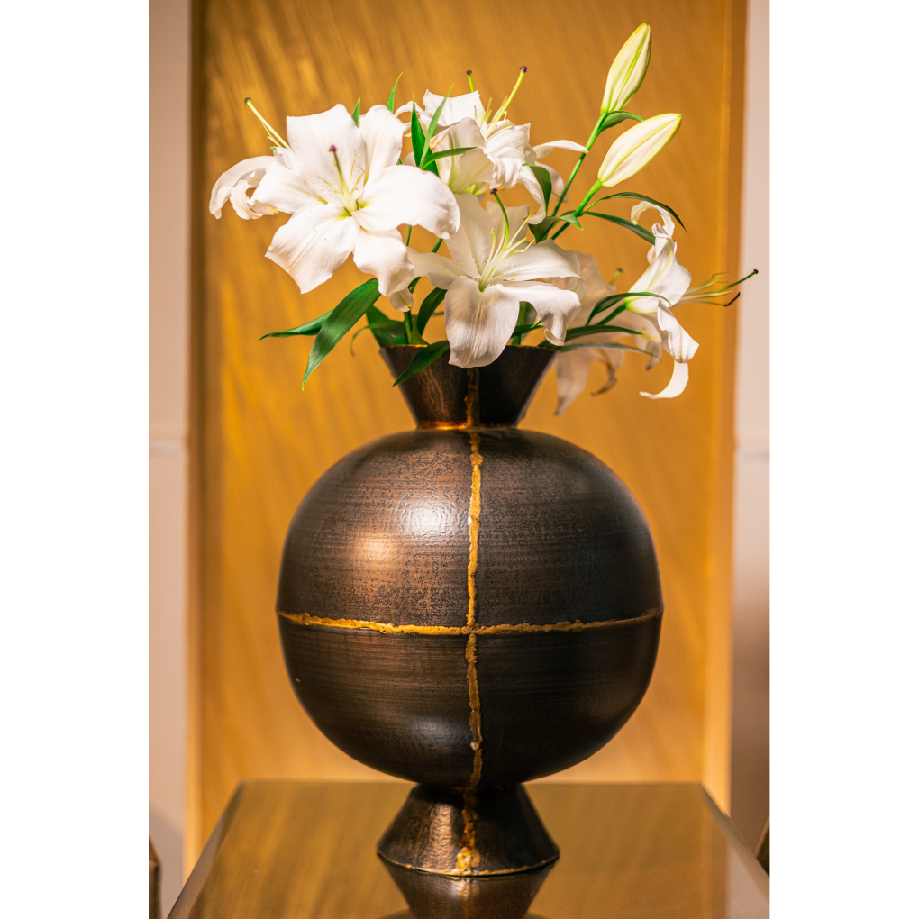 Acadia Vase - Large