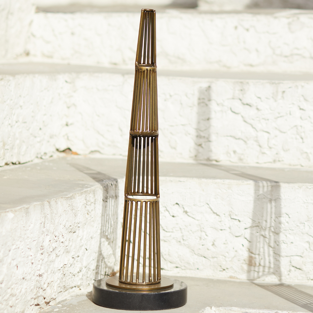 Qutab Minar Sculpture - Medium