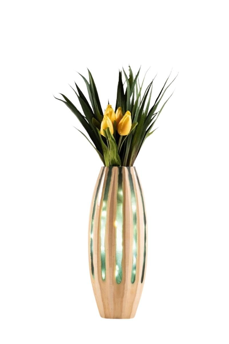 Magnolia Glass Vase